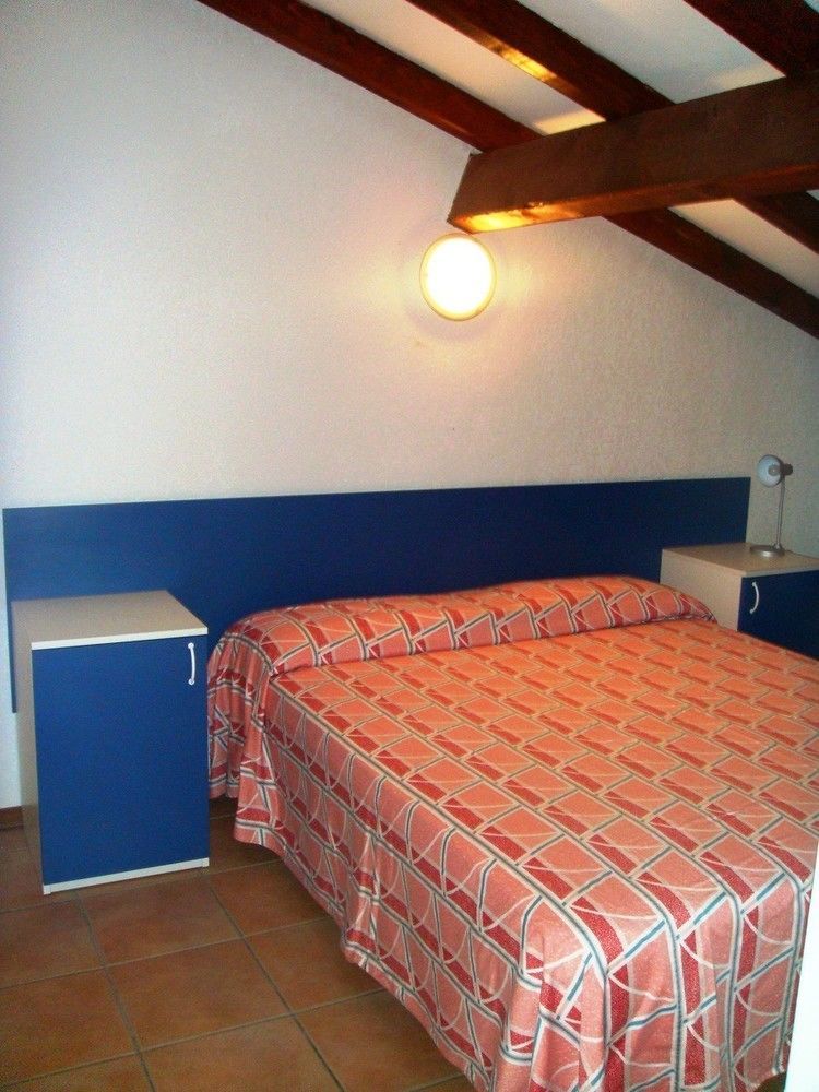 Complesso Residenziale Marina Di Pinarello Aparthotel Pinarellu Exteriör bild