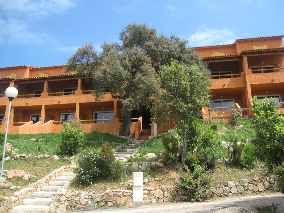 Complesso Residenziale Marina Di Pinarello Aparthotel Pinarellu Exteriör bild