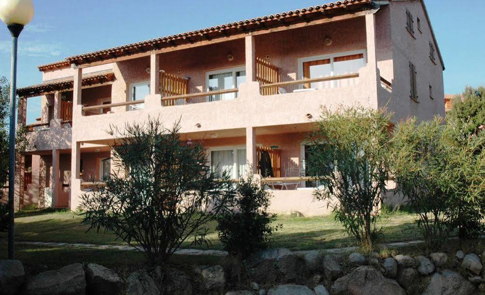 Complesso Residenziale Marina Di Pinarello Aparthotel Pinarellu Exteriör bild