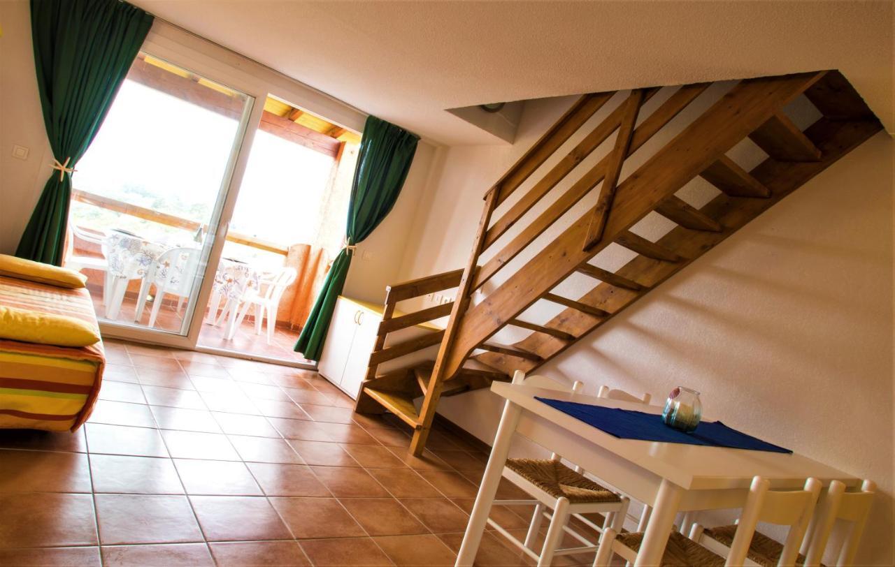 Complesso Residenziale Marina Di Pinarello Aparthotel Pinarellu Exteriör bild